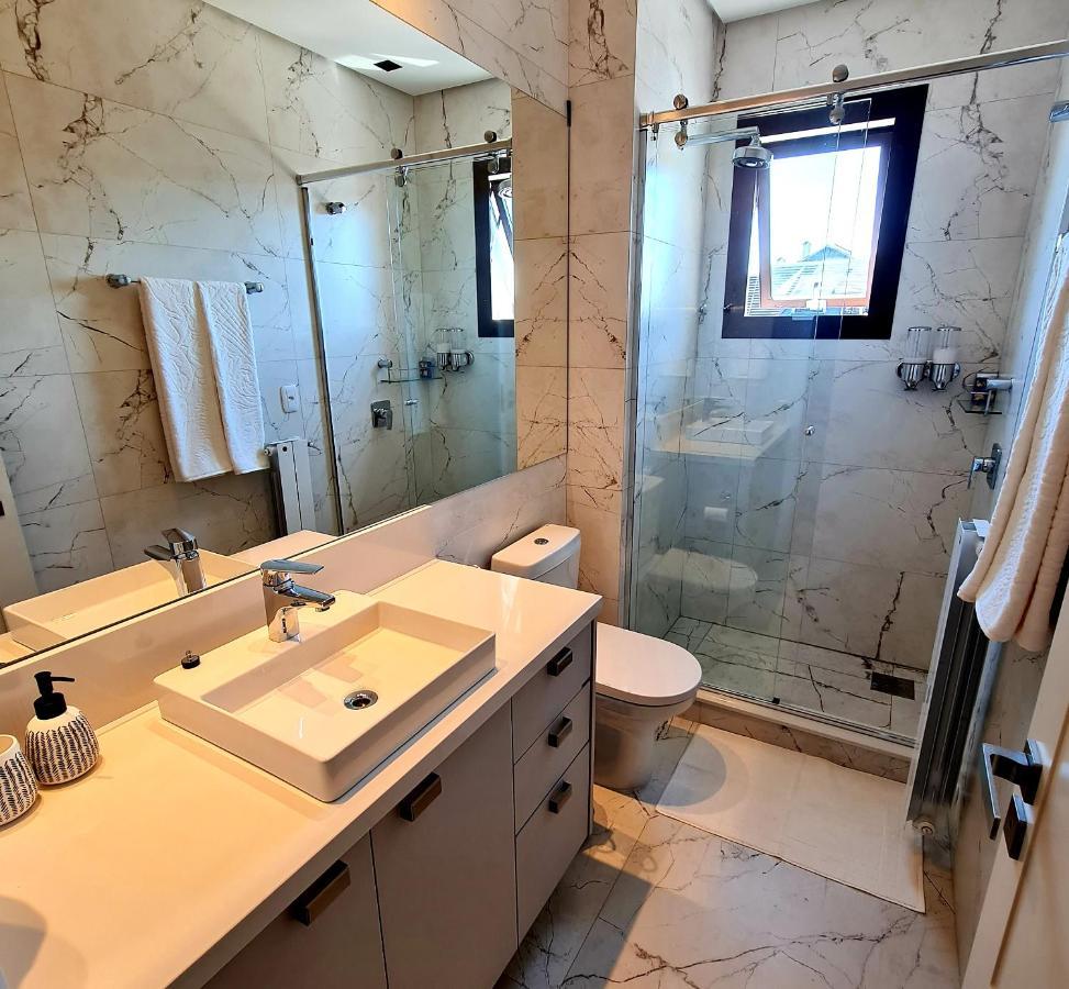 Wood Borges Gramado Apartment Екстериор снимка